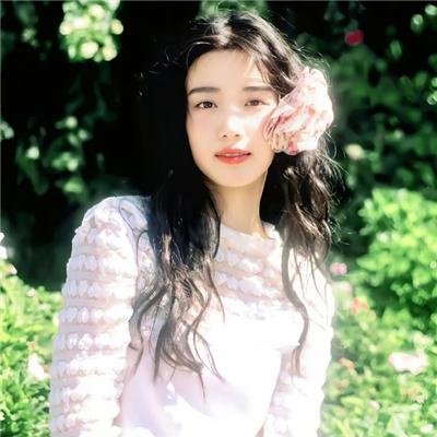 玉女弄璋